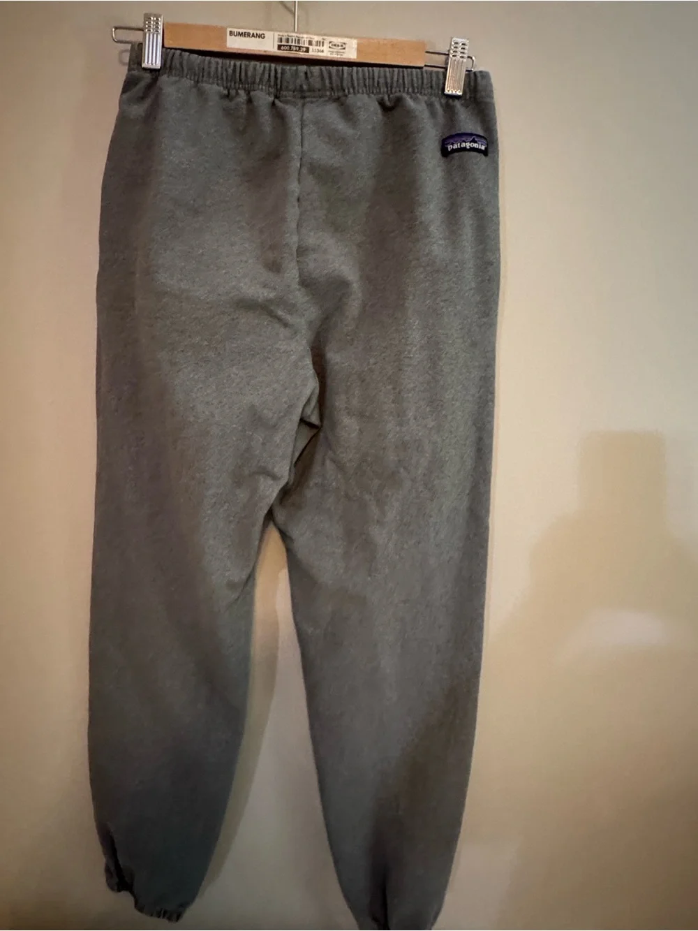 Patagonia Fleece Sweatpants Size Small Gray Logo Jogger Pants